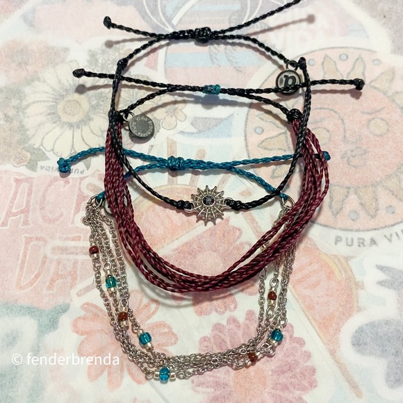 🕸️HALLOWEEN🕸️ Pura Vida October 2018 "Creepy and Crawly" bracelet club set - Picture 2 of 5